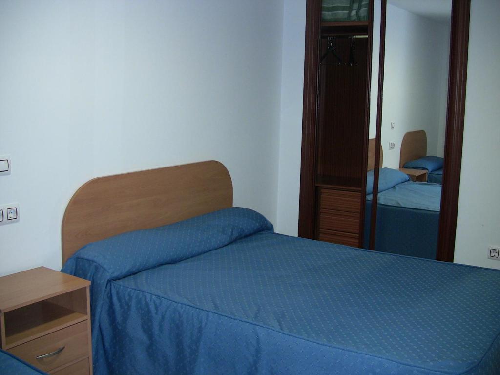 Apartahotel Los Hermanos Ocaña Chambre photo