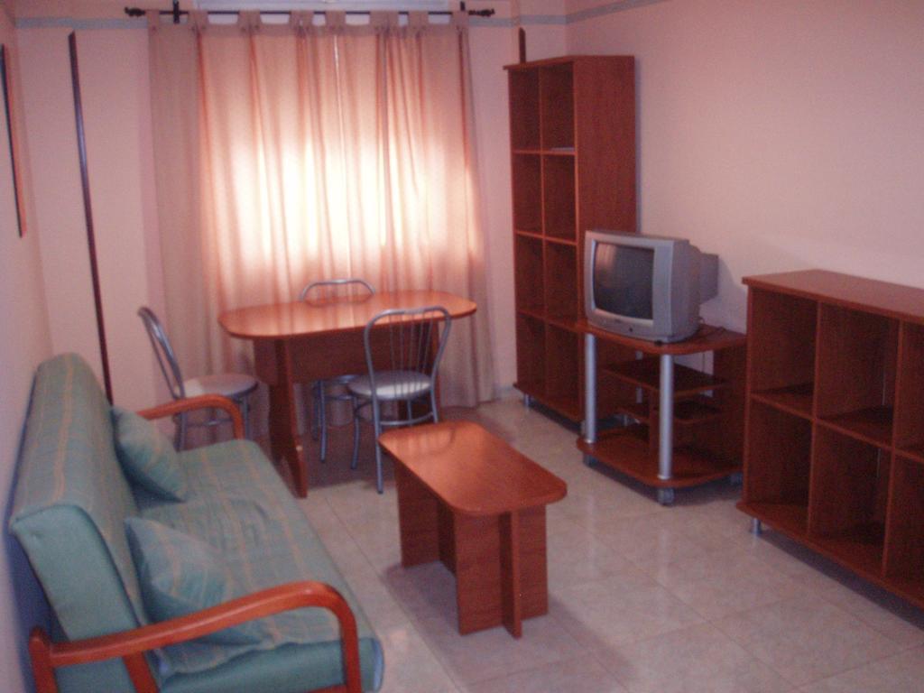 Apartahotel Los Hermanos Ocaña Extérieur photo